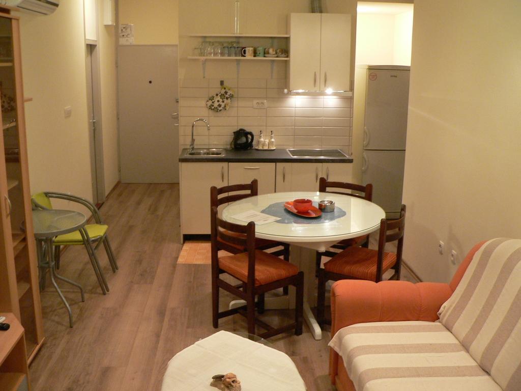 Apartment D ซาดาร์ ห้อง รูปภาพ